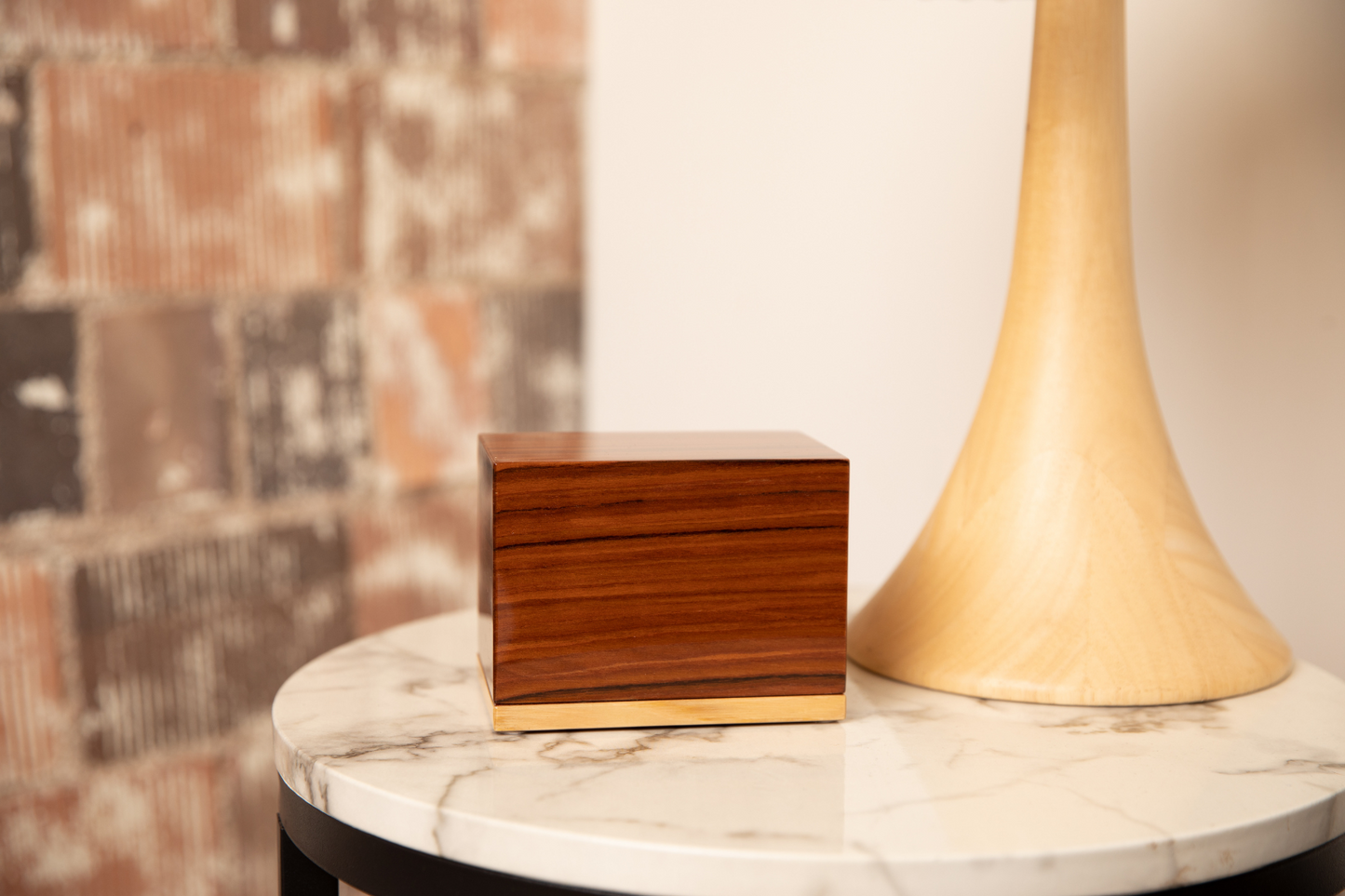 Henrietta Cremation Urn | Adult Ashes | Engravabe
